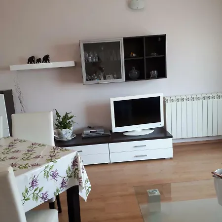 House For 2 