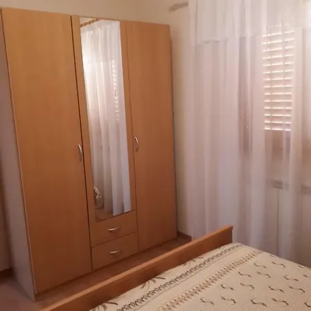 House For 2 